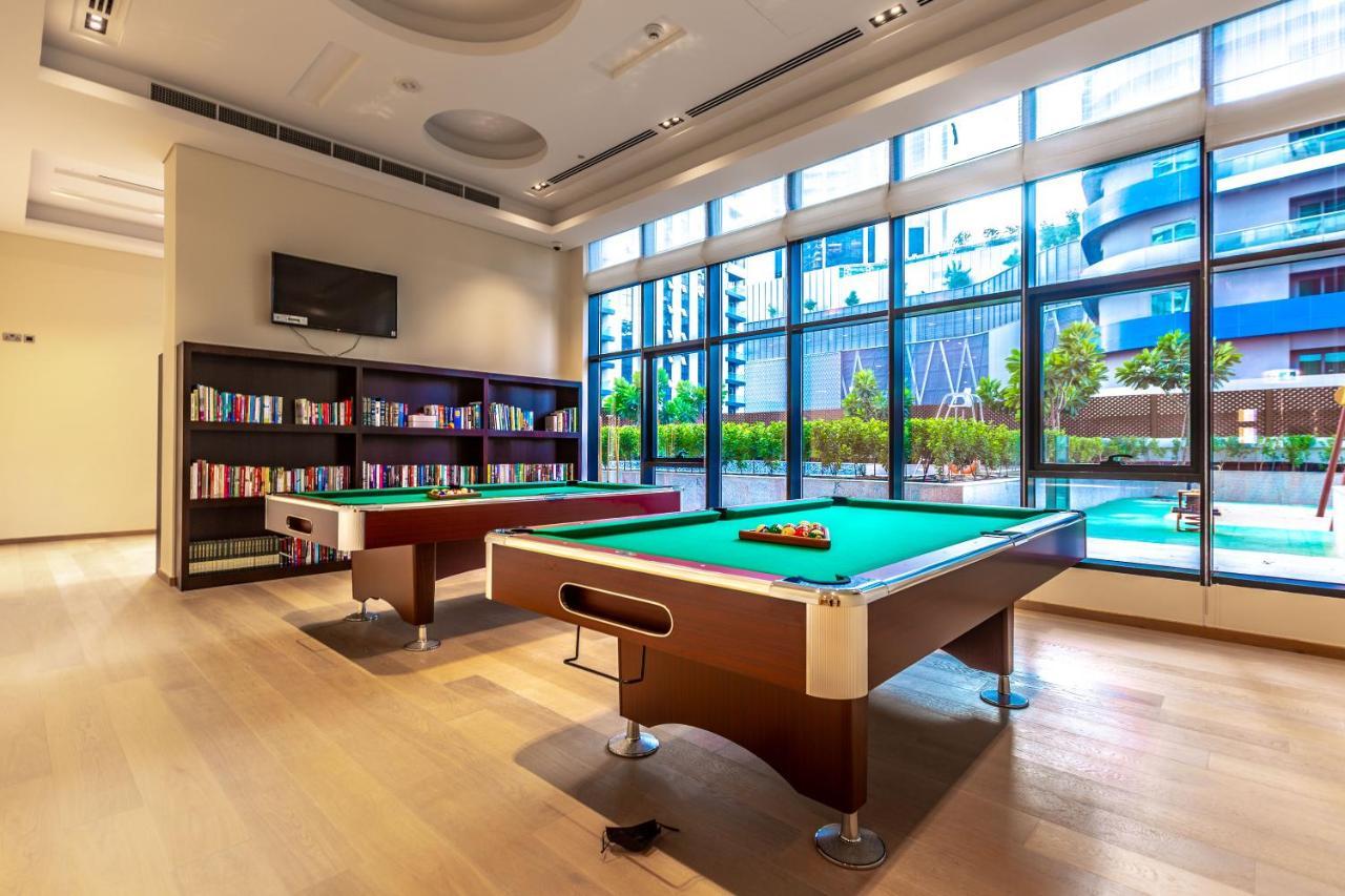 Fam Living - Rp Heights - 3 Mins Walk To Burj Khalifa & Dubai Mall Downtown Dubai Bagian luar foto