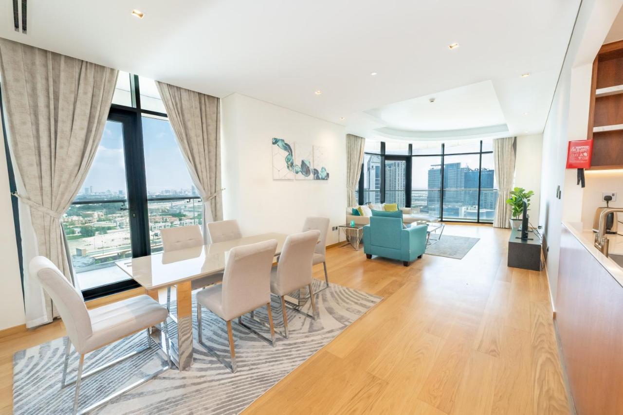 Fam Living - Rp Heights - 3 Mins Walk To Burj Khalifa & Dubai Mall Downtown Dubai Bagian luar foto