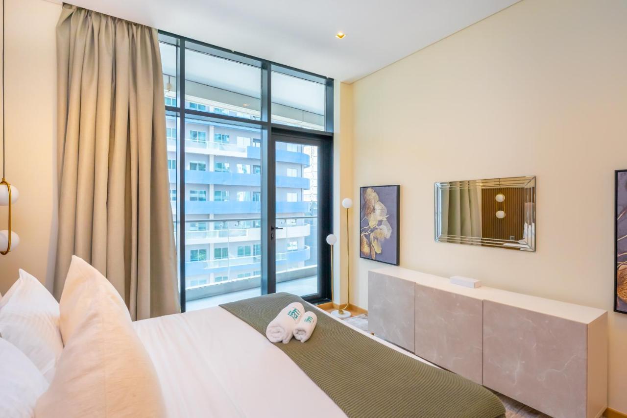 Fam Living - Rp Heights - 3 Mins Walk To Burj Khalifa & Dubai Mall Downtown Dubai Bagian luar foto