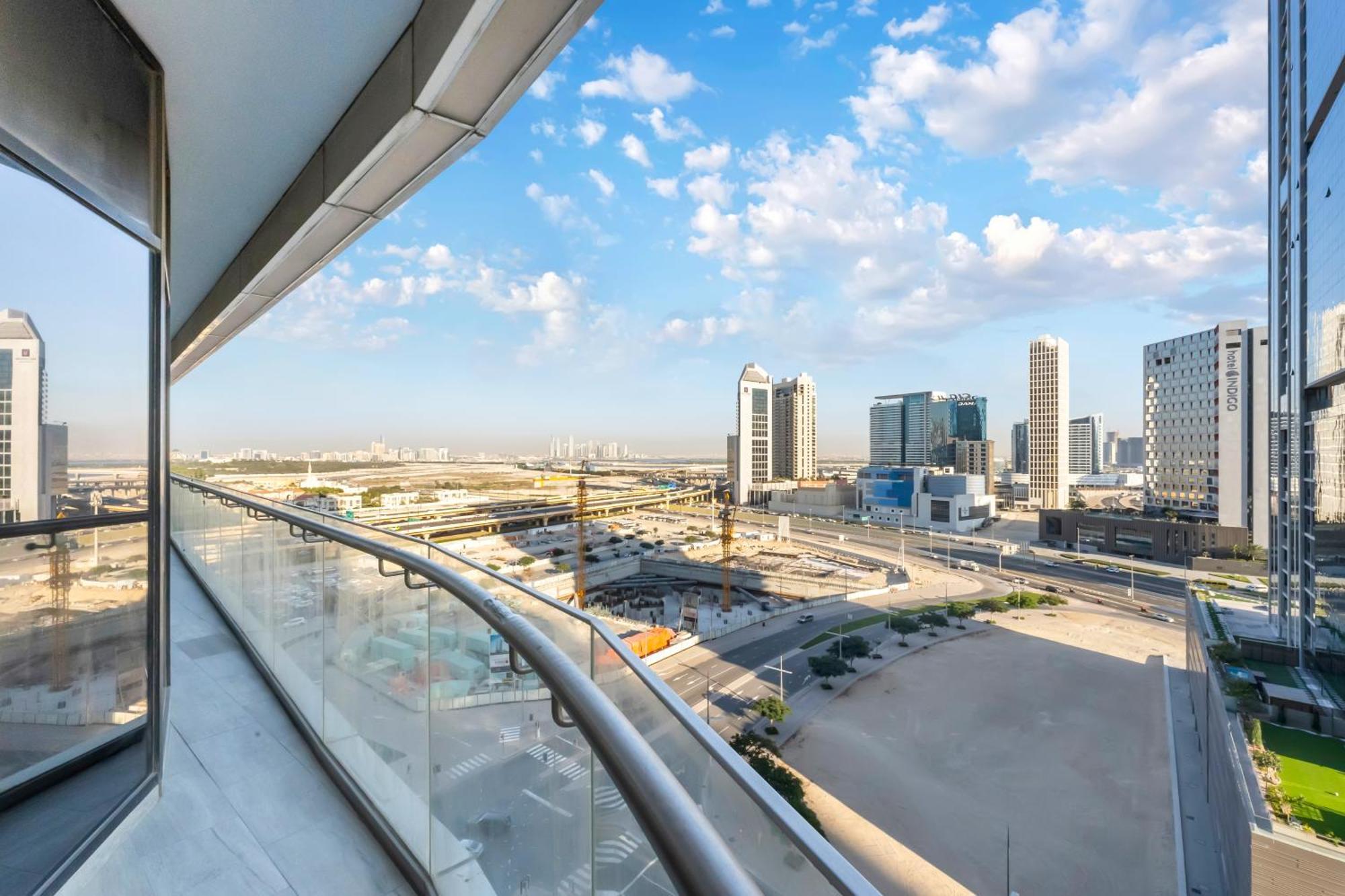 Fam Living - Rp Heights - 3 Mins Walk To Burj Khalifa & Dubai Mall Downtown Dubai Bagian luar foto