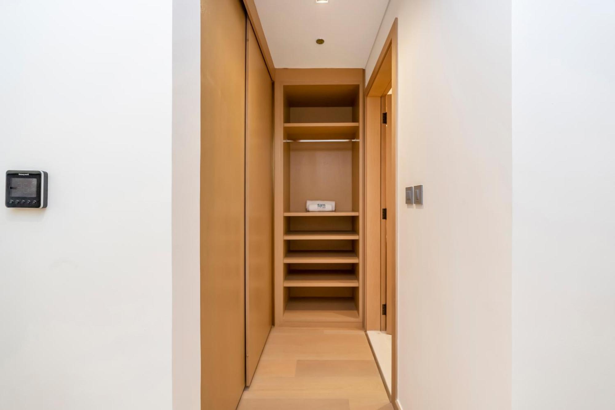 Fam Living - Rp Heights - 3 Mins Walk To Burj Khalifa & Dubai Mall Downtown Dubai Bagian luar foto